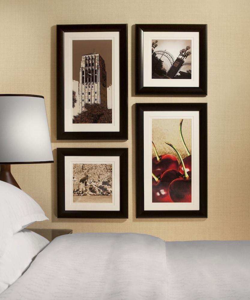 เชอราตัน แอนน์ อาร์เบอร์ โฮเต็ล Hotel แอนอาร์เบอร์ ภายนอก รูปภาพ