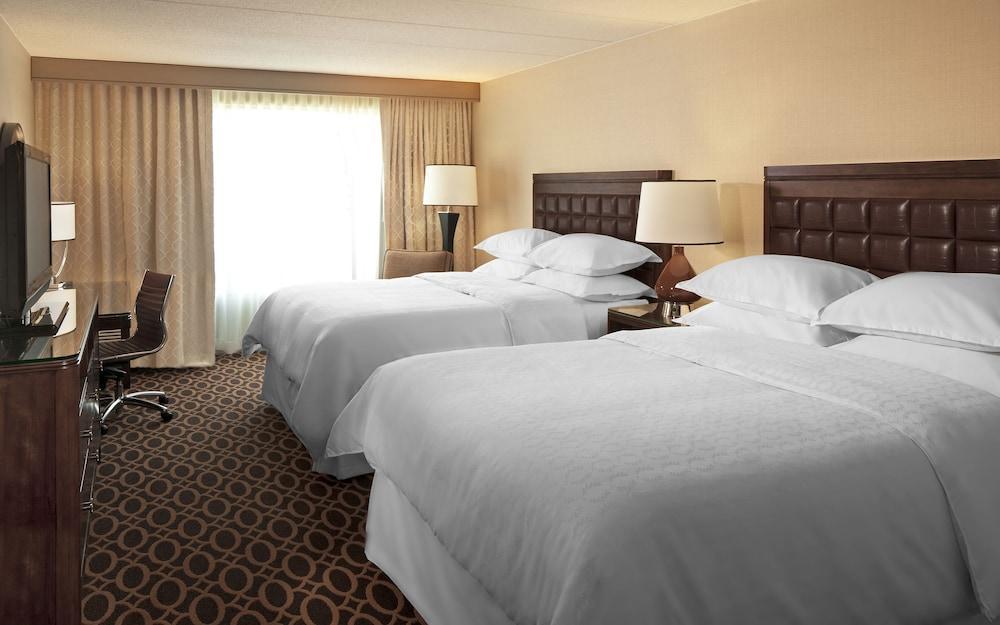 เชอราตัน แอนน์ อาร์เบอร์ โฮเต็ล Hotel แอนอาร์เบอร์ ภายนอก รูปภาพ