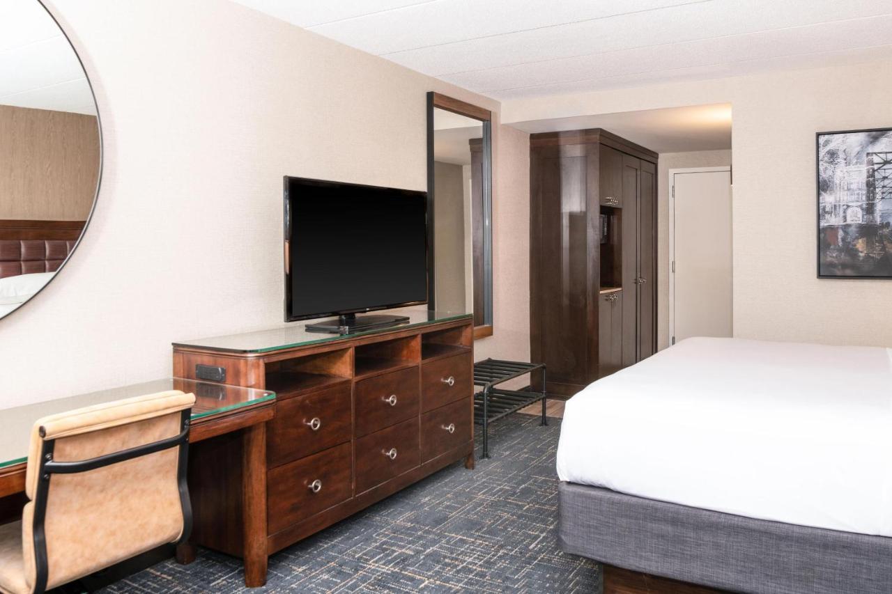 เชอราตัน แอนน์ อาร์เบอร์ โฮเต็ล Hotel แอนอาร์เบอร์ ภายนอก รูปภาพ