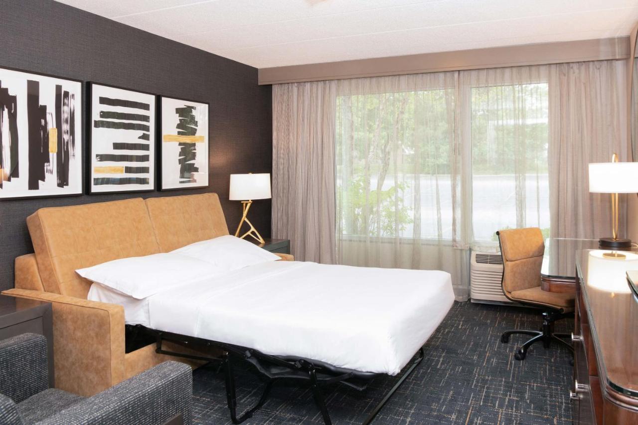 เชอราตัน แอนน์ อาร์เบอร์ โฮเต็ล Hotel แอนอาร์เบอร์ ภายนอก รูปภาพ