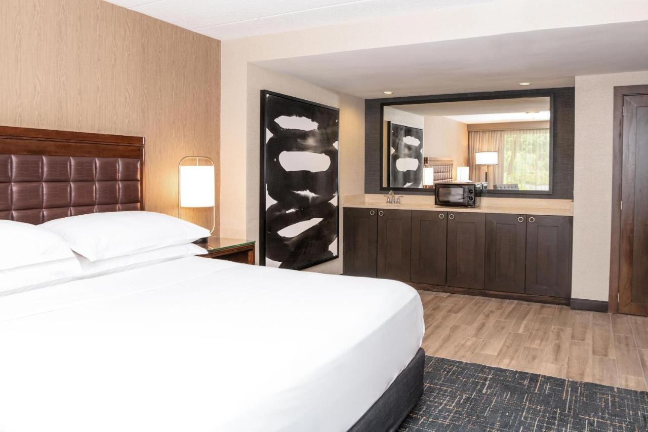 เชอราตัน แอนน์ อาร์เบอร์ โฮเต็ล Hotel แอนอาร์เบอร์ ภายนอก รูปภาพ
