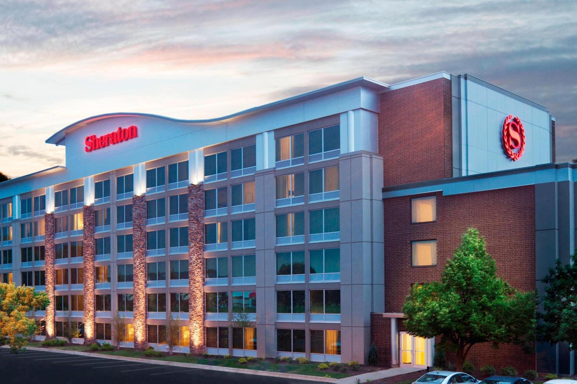 เชอราตัน แอนน์ อาร์เบอร์ โฮเต็ล Hotel แอนอาร์เบอร์ ภายนอก รูปภาพ